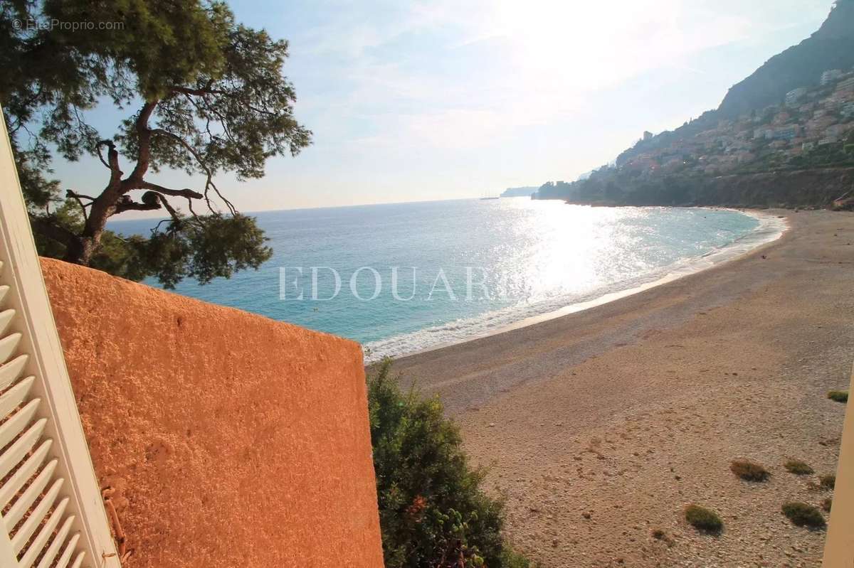 Appartement à ROQUEBRUNE-CAP-MARTIN