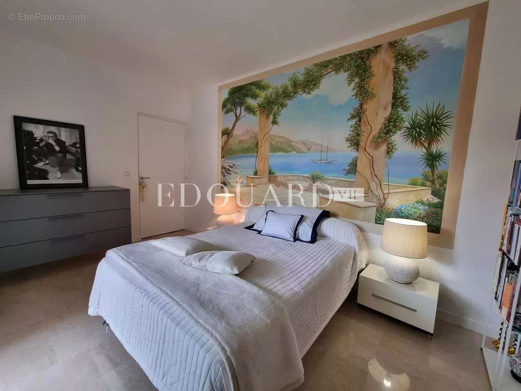 Appartement à ROQUEBRUNE-CAP-MARTIN