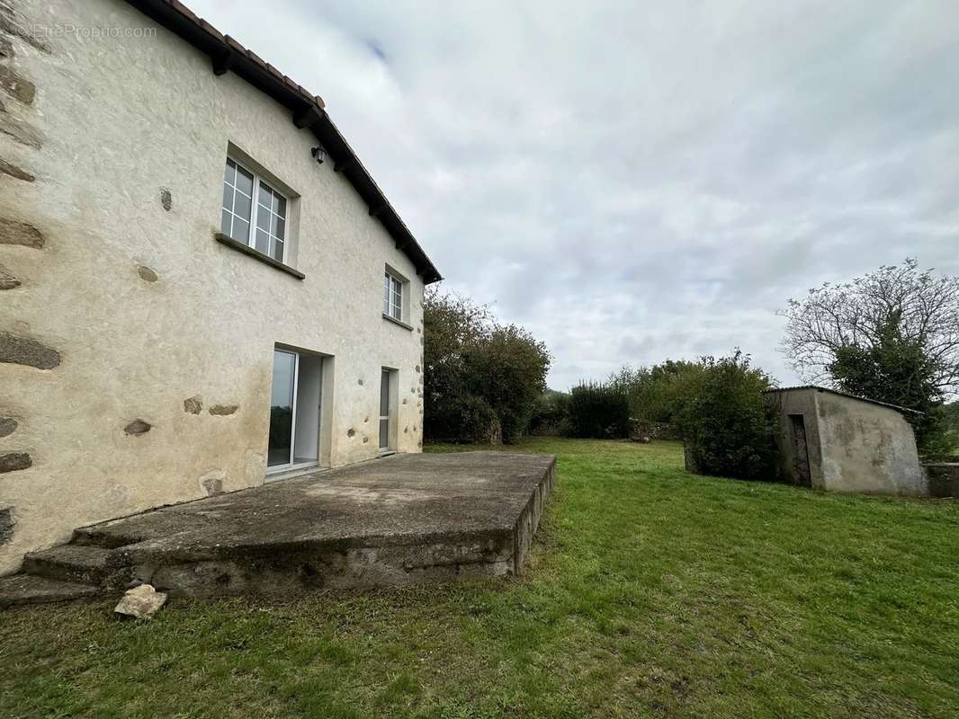 Maison à BRESSUIRE