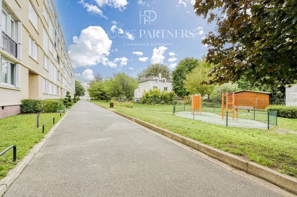 Appartement à RUEIL-MALMAISON