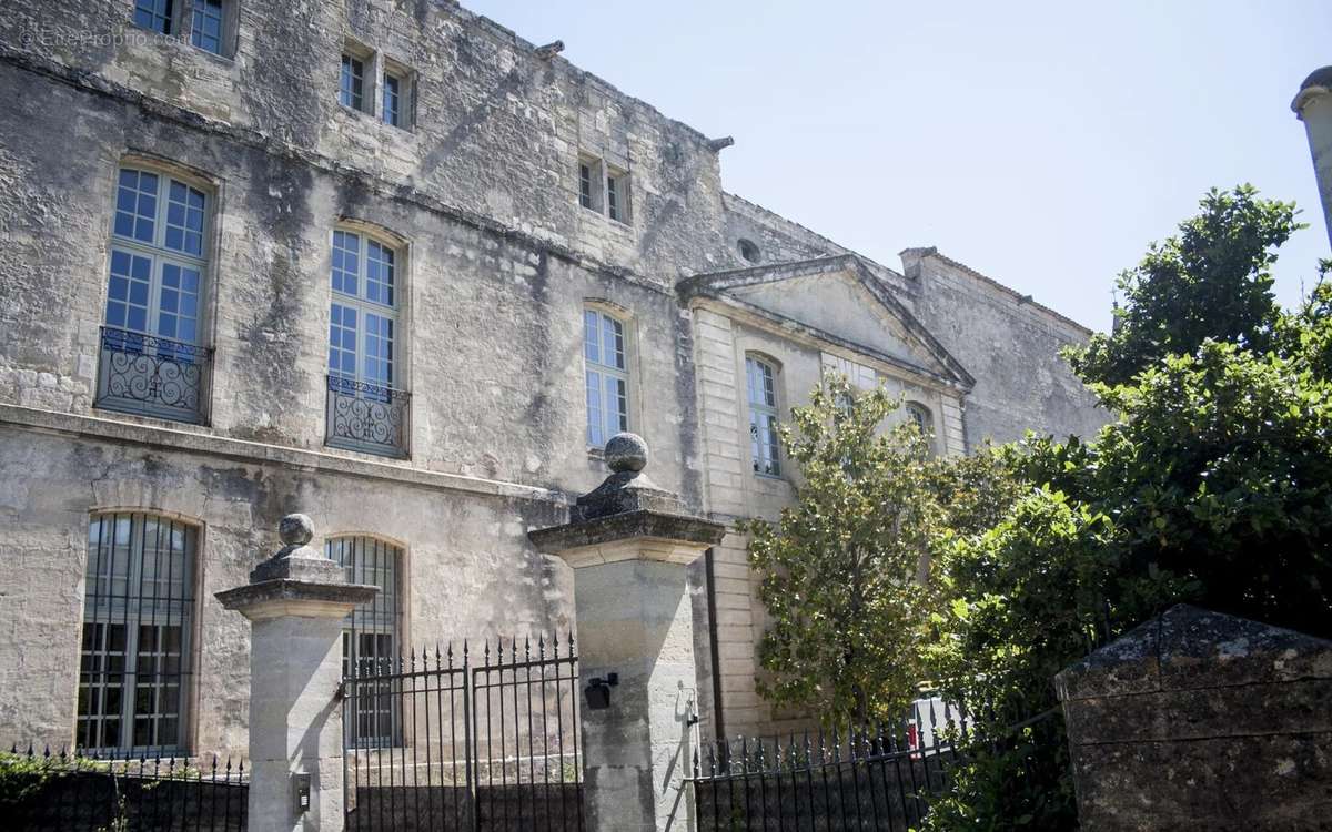 Maison à UZES