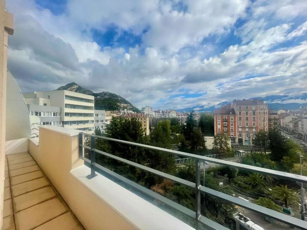 Appartement à GRENOBLE