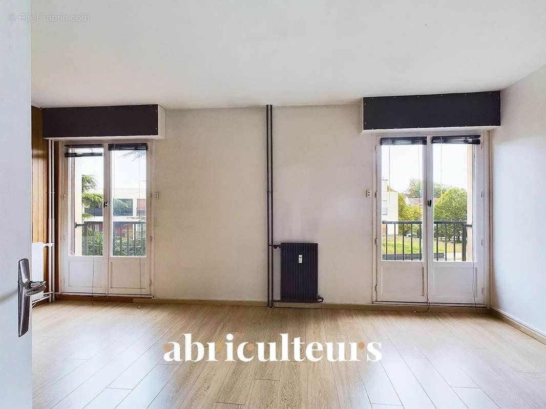 Appartement à PLAISIR