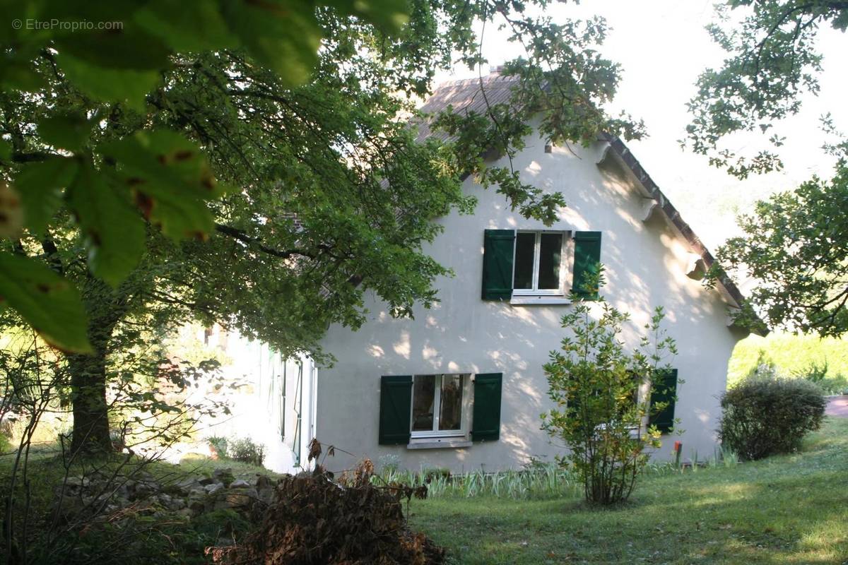 Maison à BAR-SUR-SEINE