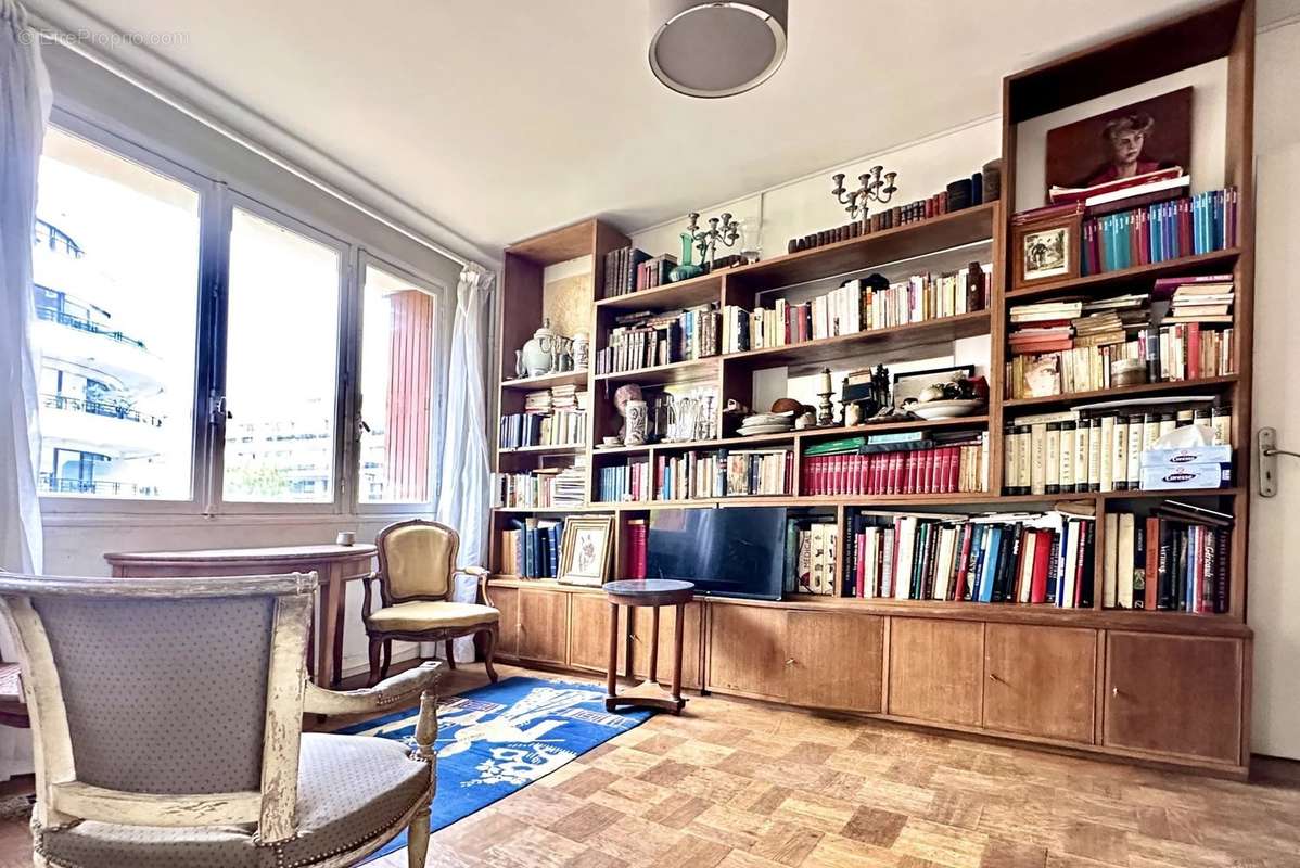 Appartement à BOULOGNE-BILLANCOURT