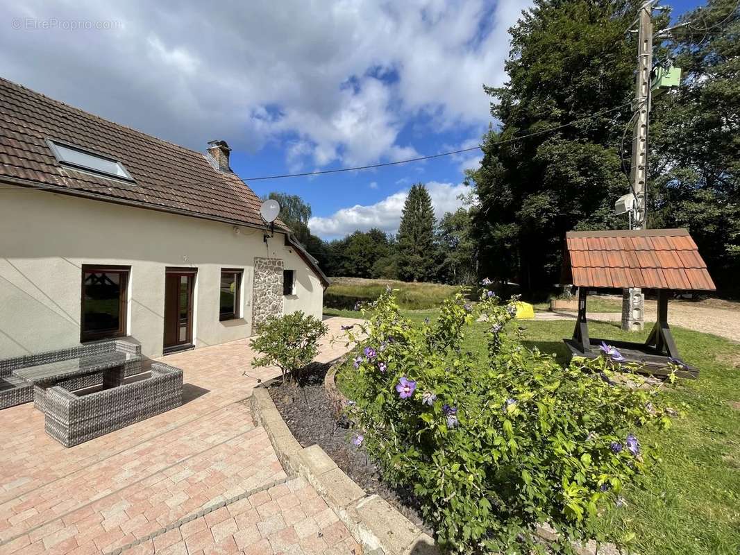 Maison à MOUX-EN-MORVAN