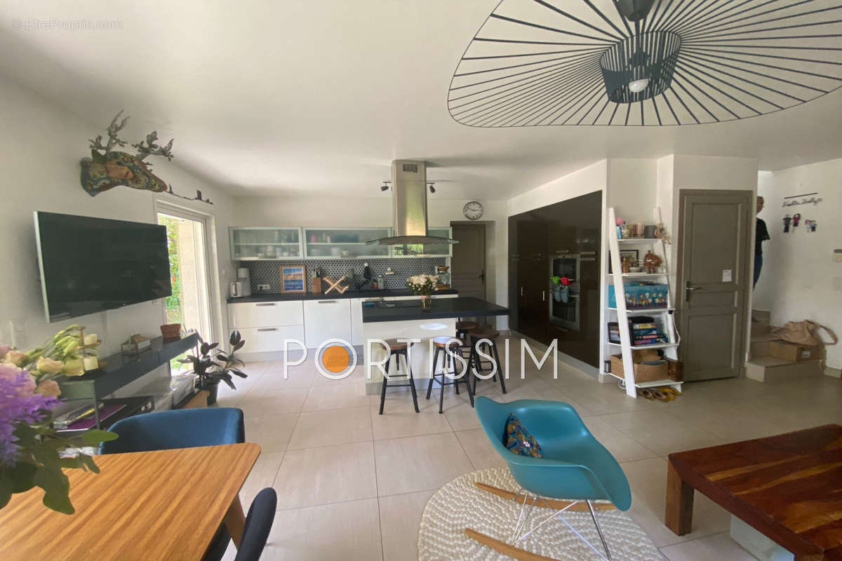 Appartement à CAGNES-SUR-MER