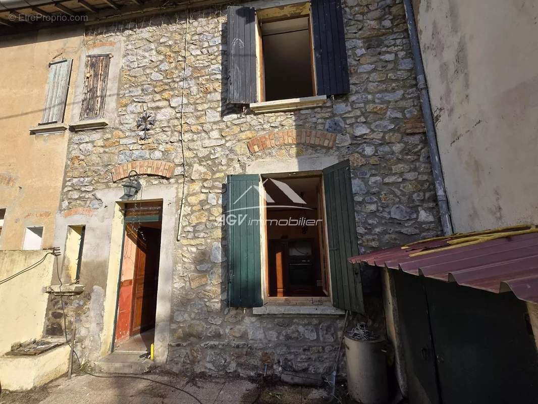 Maison à LES MAGES