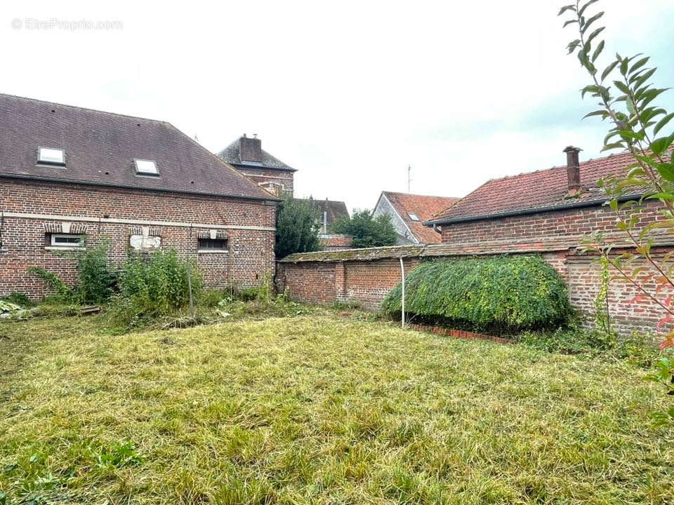 Maison à BEAUVAIS