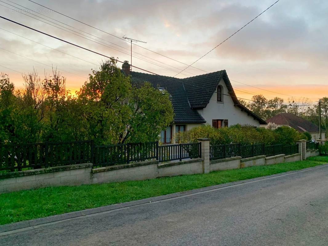 Maison à AUBIGNY-EN-LAONNOIS