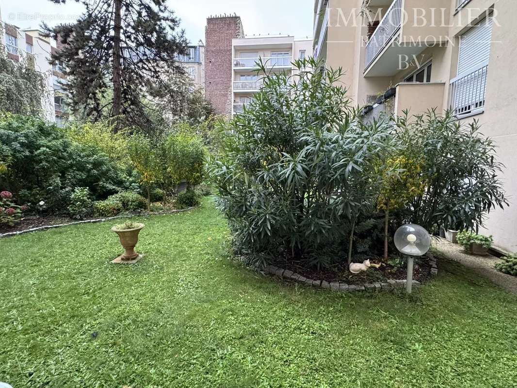 Appartement à ASNIERES-SUR-SEINE