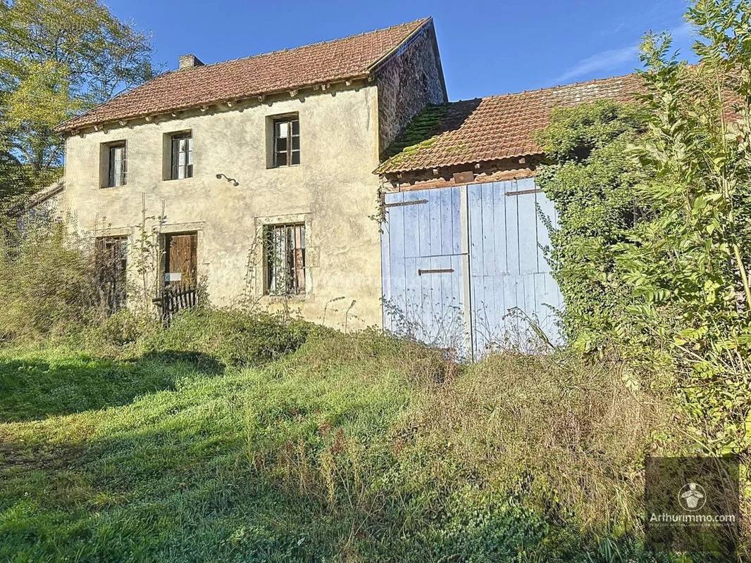 Maison à SAINT-PIERRE-LAVAL