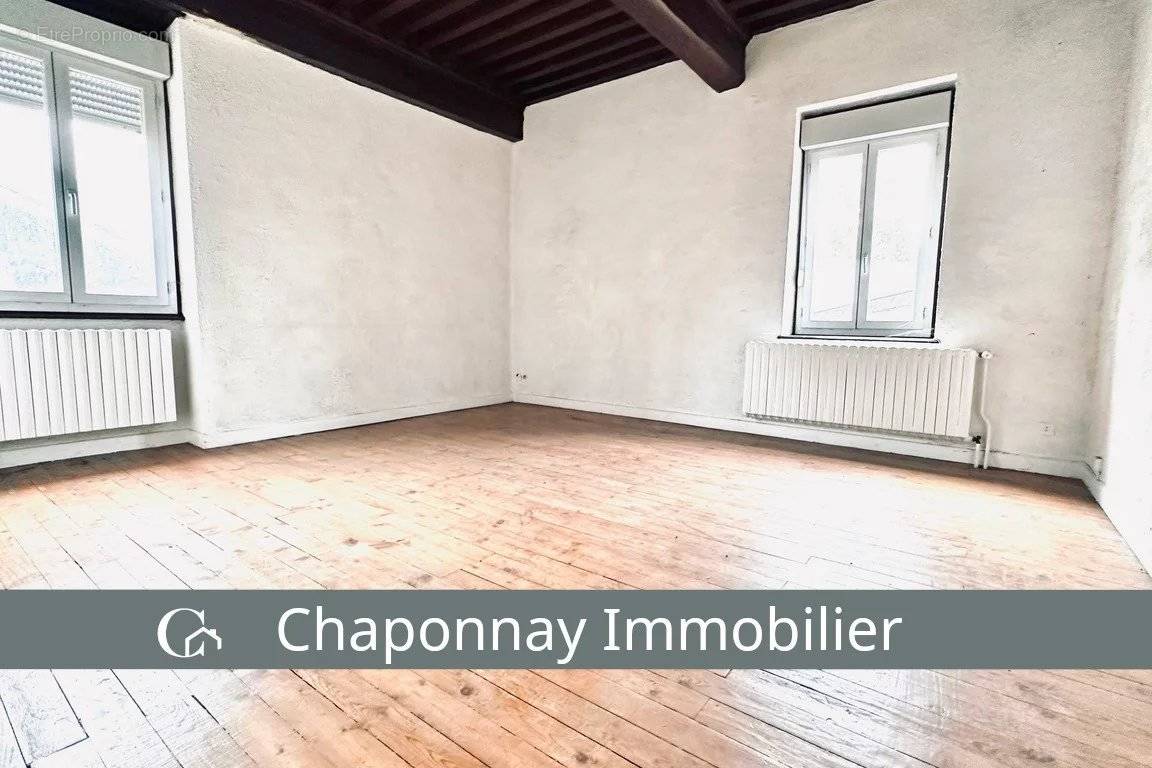 Appartement à SOLAIZE