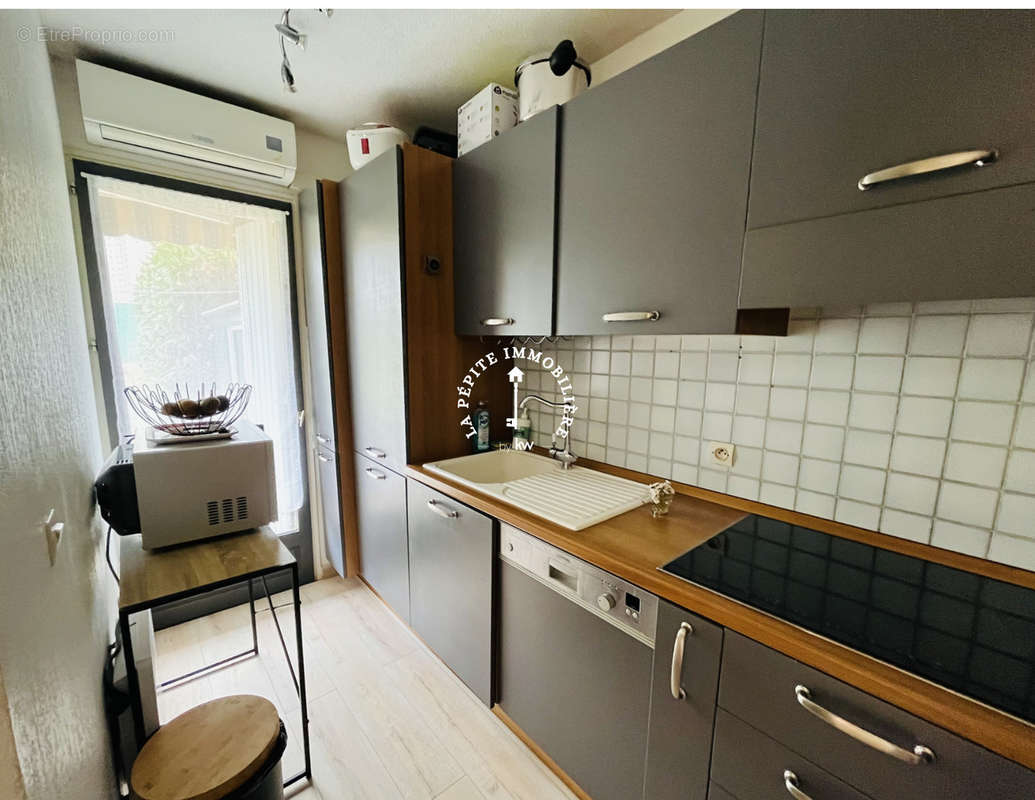 Appartement à VILLENEUVE-LOUBET