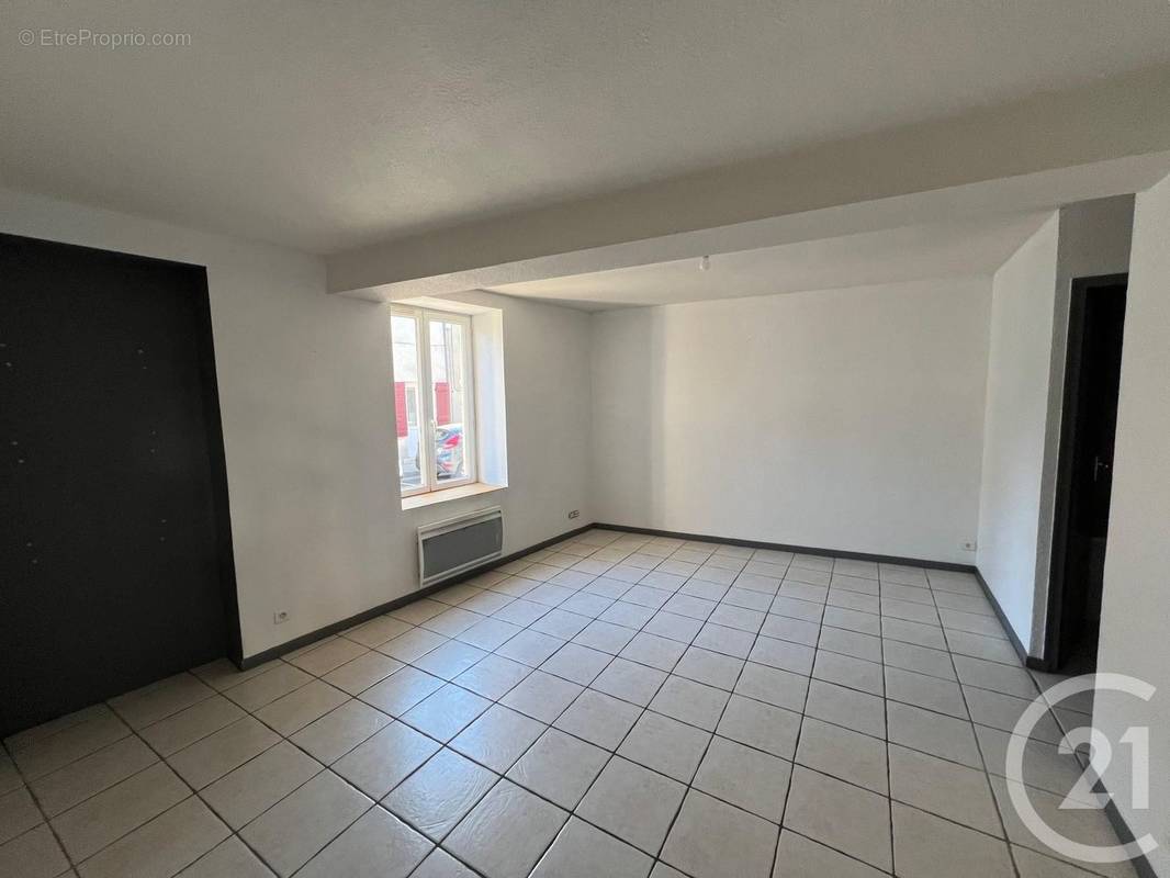 Appartement à MONTMERLE-SUR-SAONE