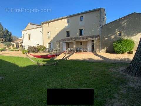 Maison à UZES