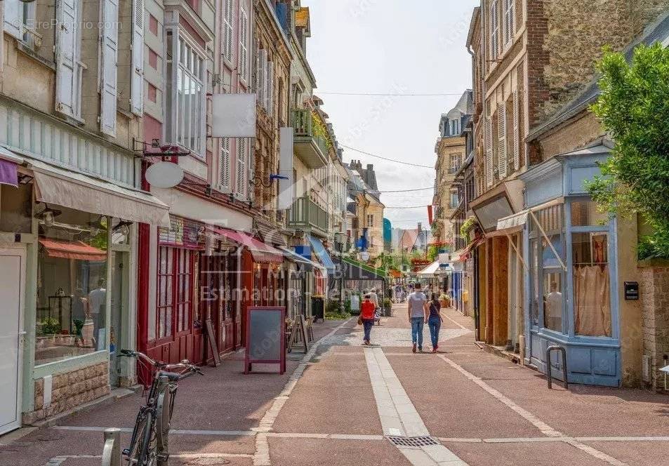 Appartement à TROUVILLE-SUR-MER