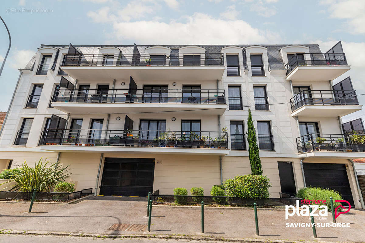 Appartement à SAVIGNY-SUR-ORGE