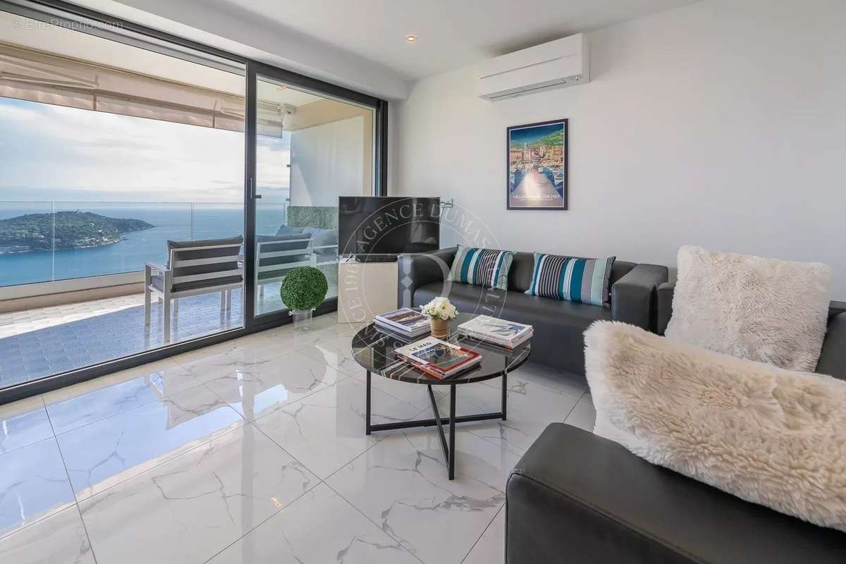 Appartement à VILLEFRANCHE-SUR-MER