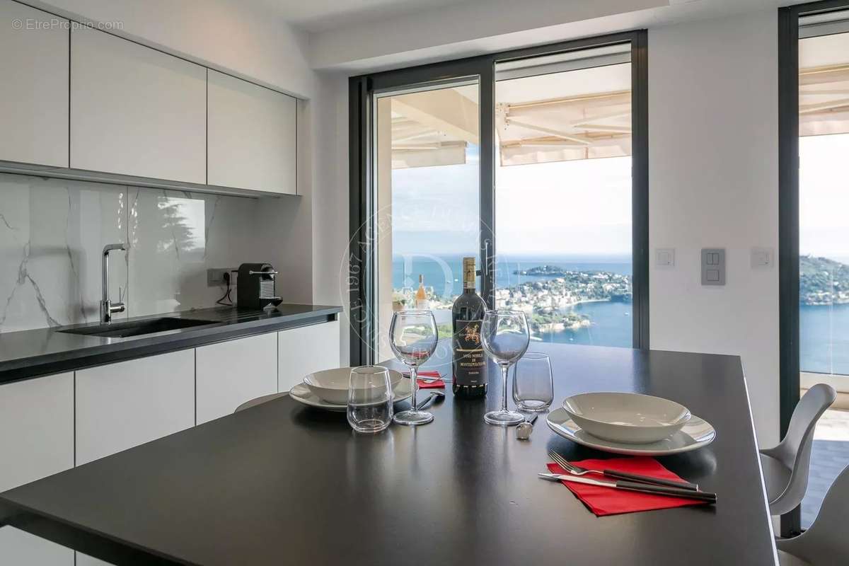 Appartement à VILLEFRANCHE-SUR-MER