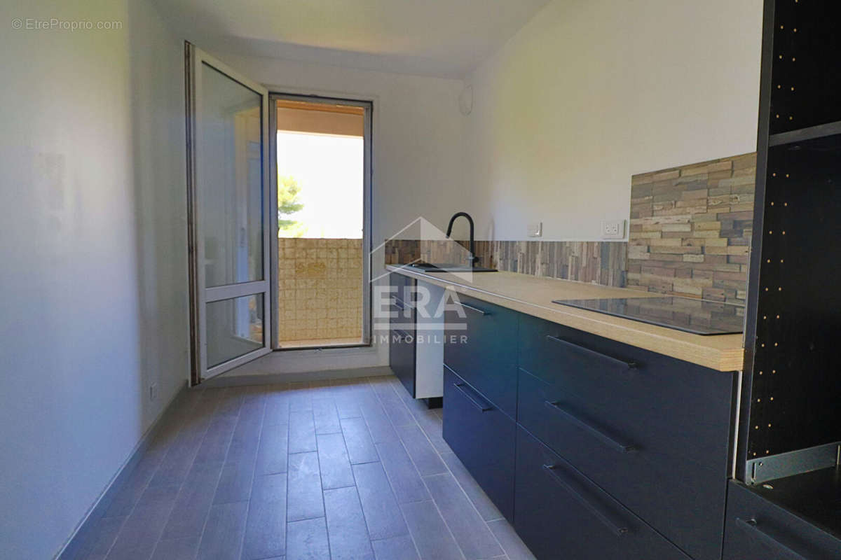 Appartement à MARSEILLE-10E