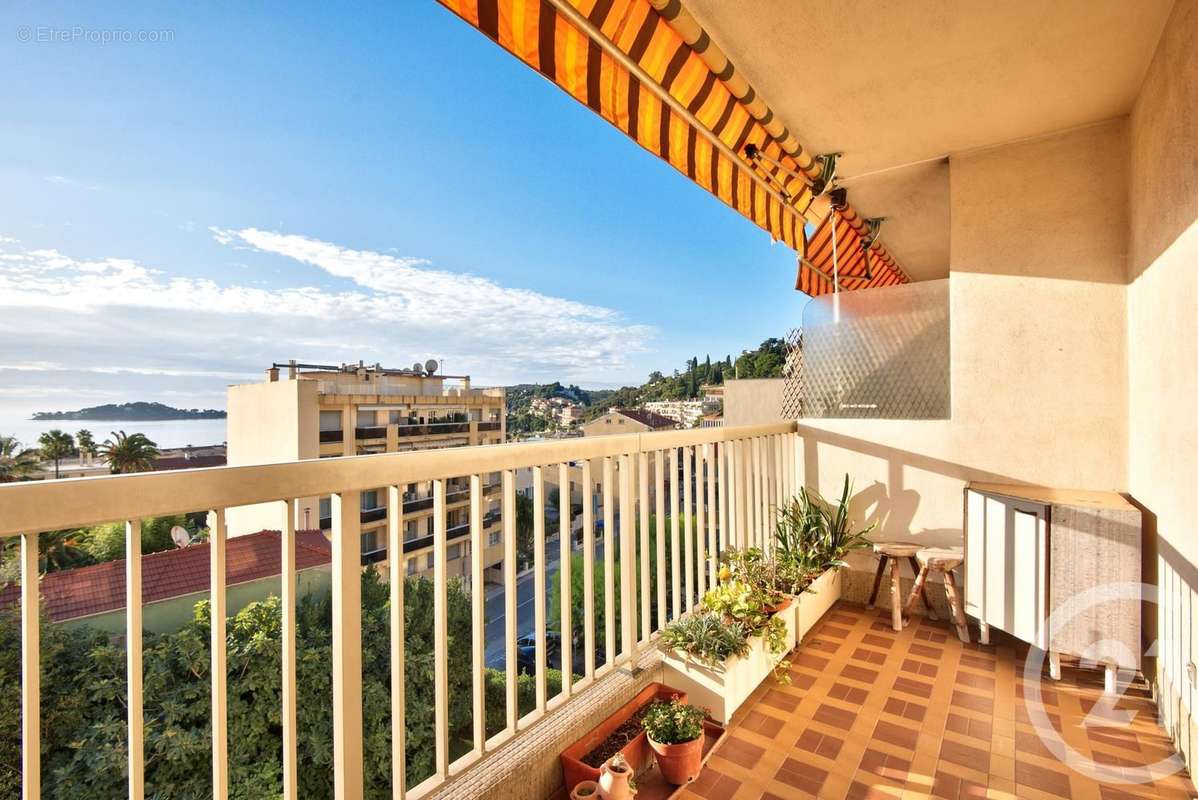 Appartement à BEAULIEU-SUR-MER