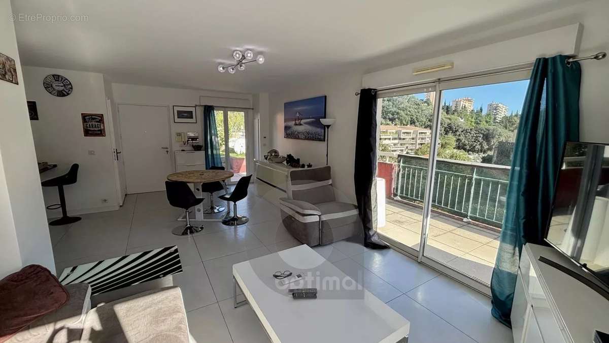 Appartement à MENTON