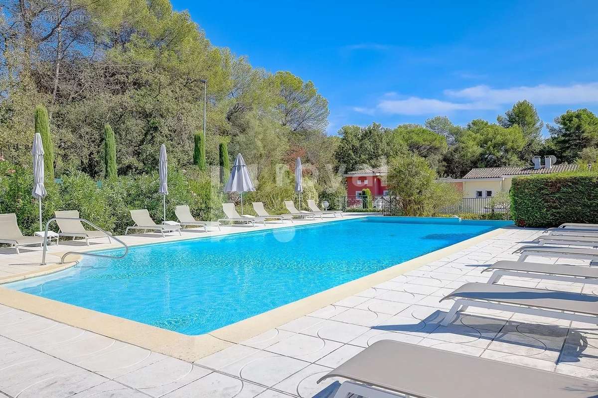 Maison à MOUGINS