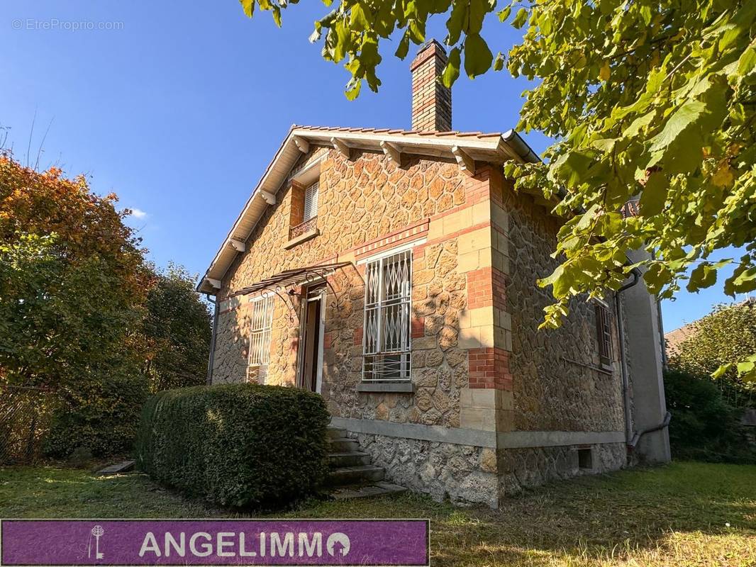 Maison à SAINT-OUEN-L&#039;AUMONE