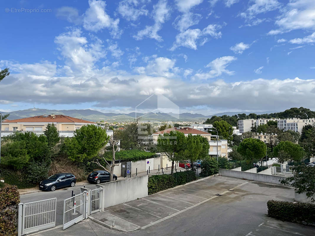 Appartement à MARSEILLE-13E