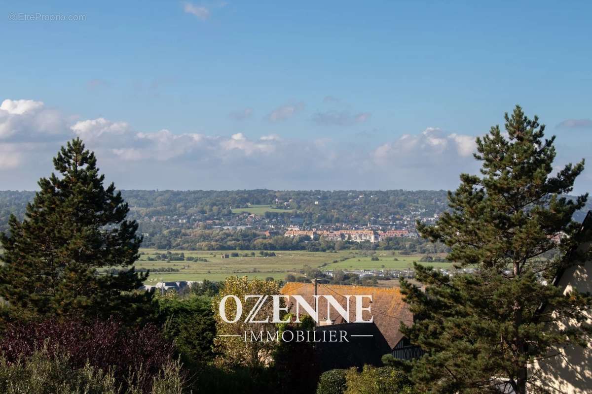 Appartement à BENERVILLE-SUR-MER