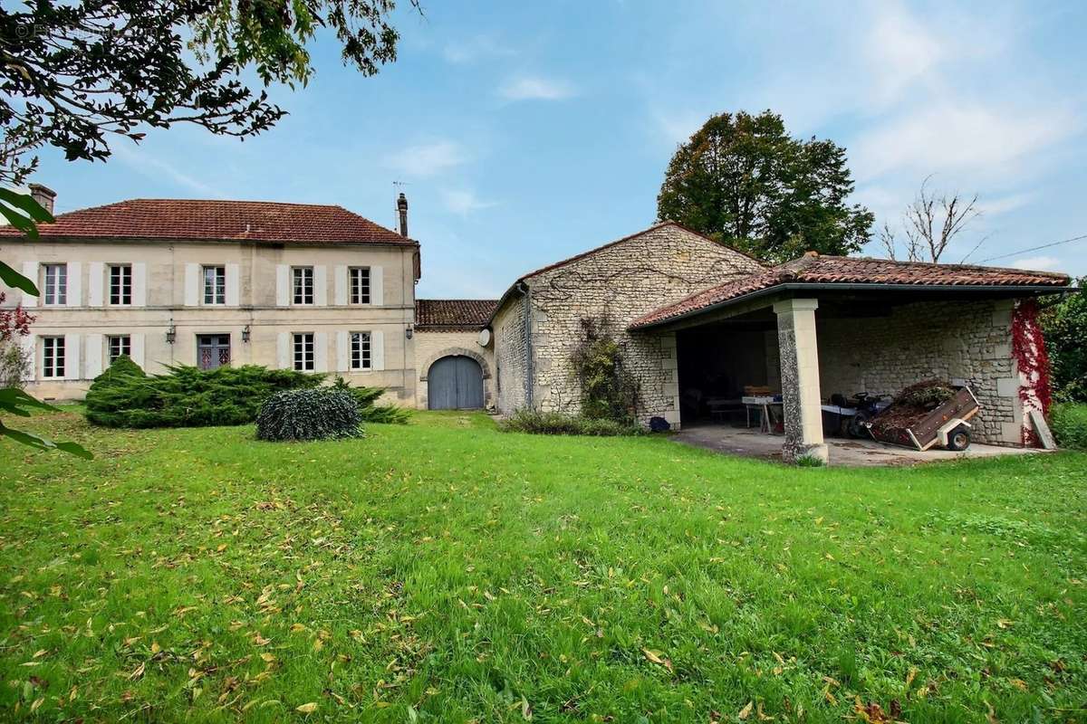 Maison à GERMIGNAC