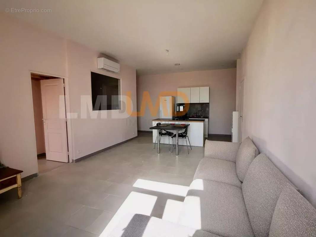 Appartement à NIMES