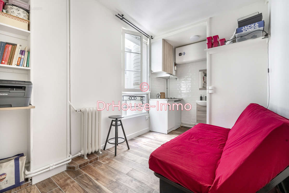 Appartement à PARIS-3E