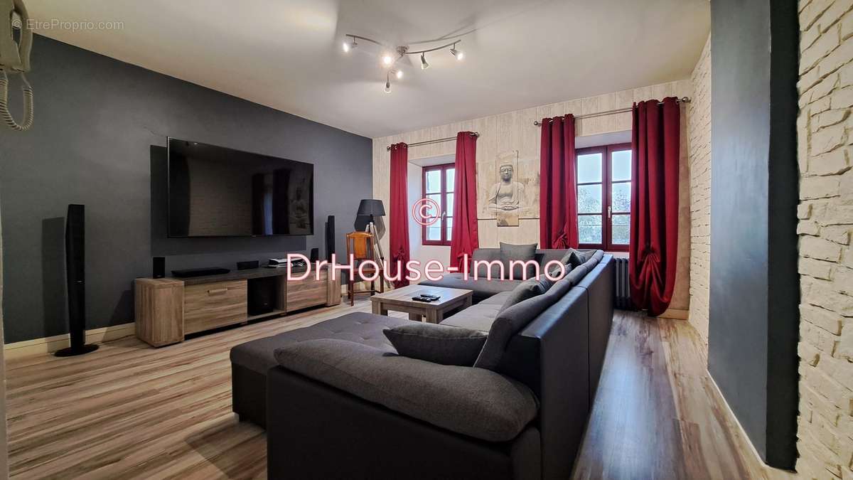 Appartement à PARTHENAY