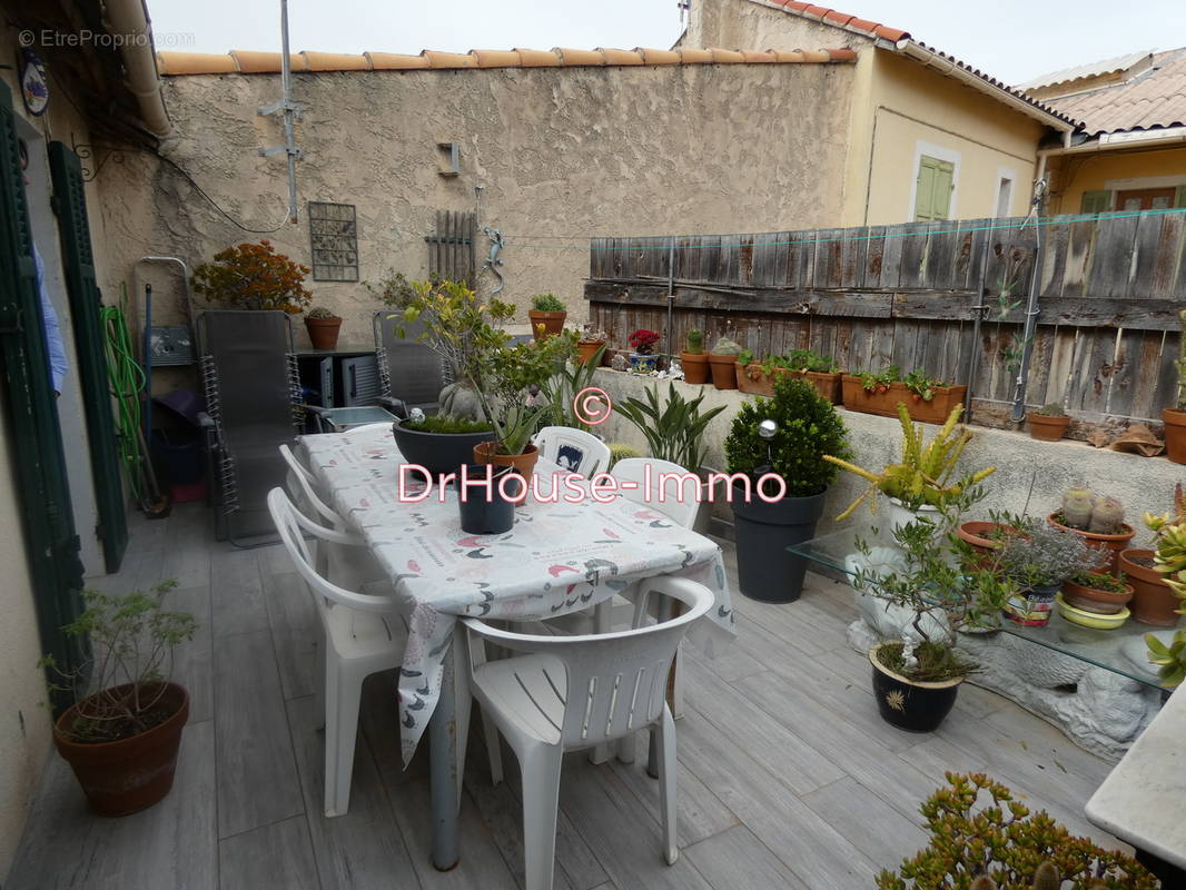 Appartement à MARSEILLE-8E