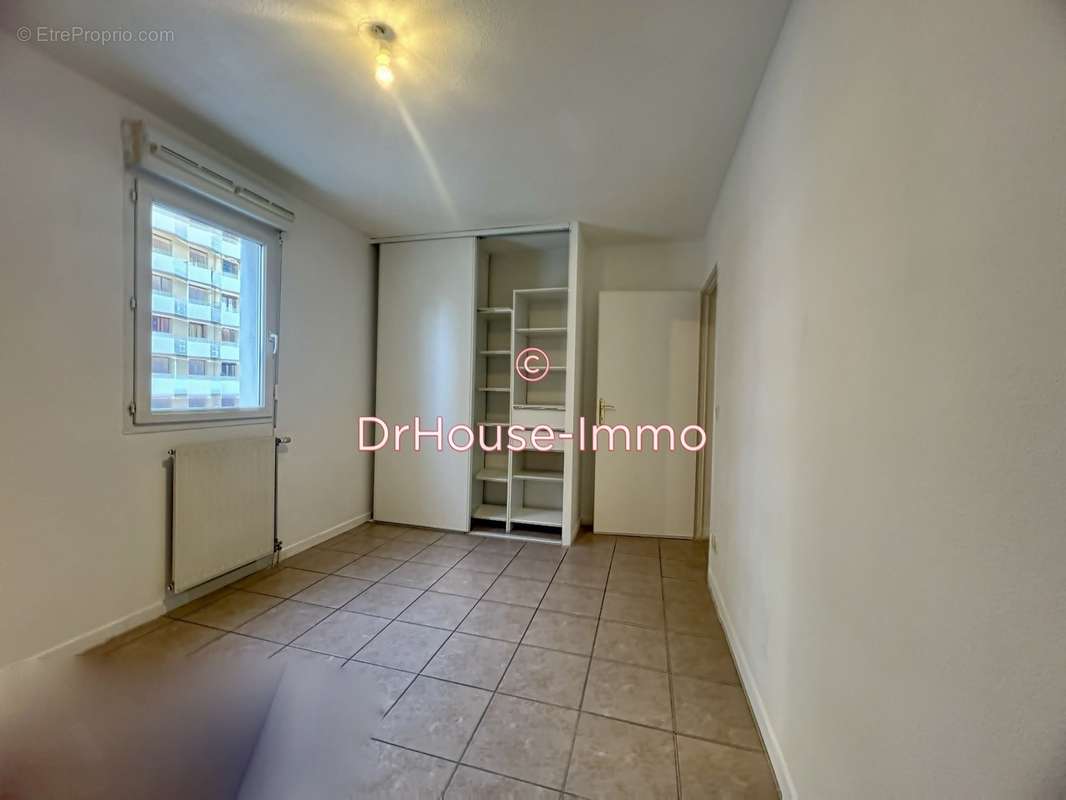 Appartement à MARSEILLE-10E