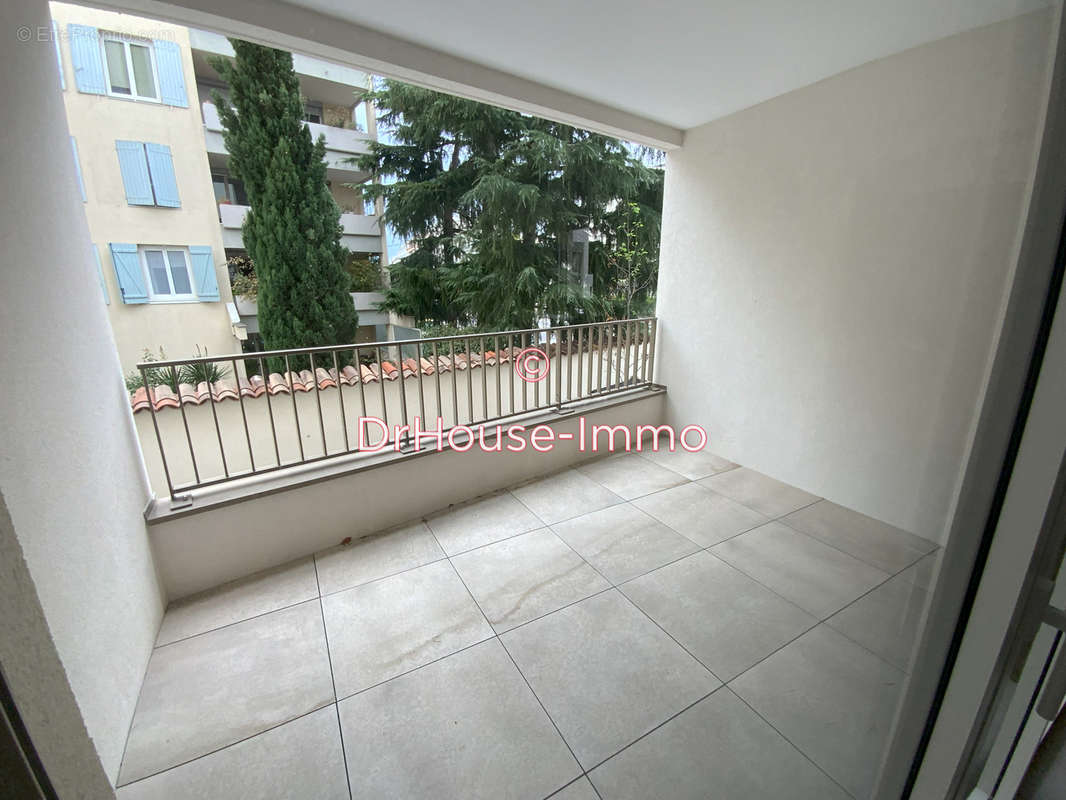 Appartement à LYON-8E