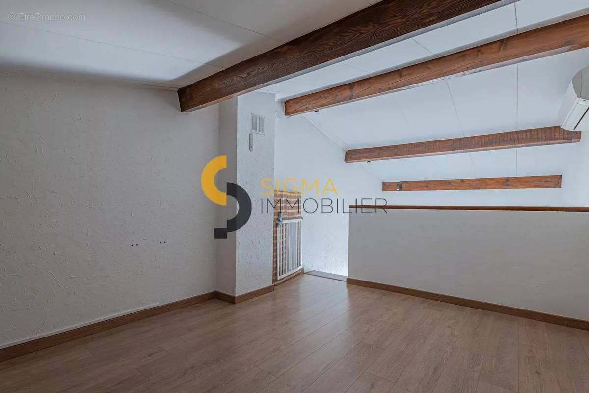 Appartement à VILLENEUVE-LOUBET