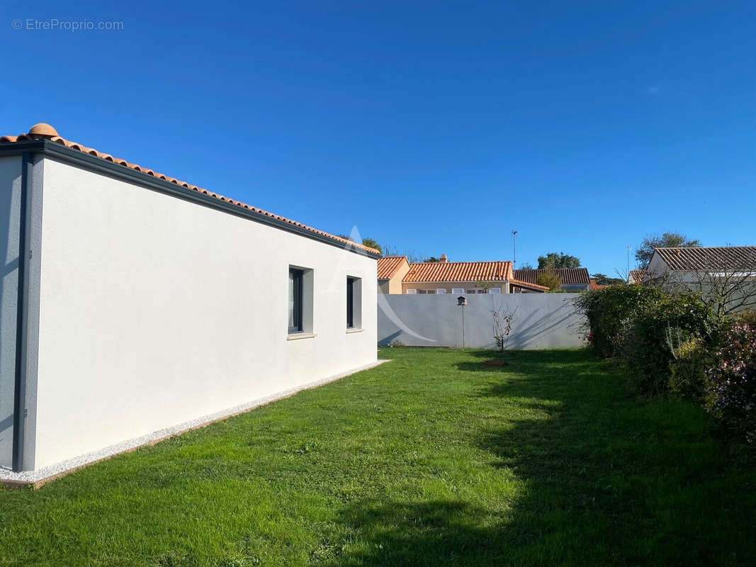 Maison à LE BERNARD