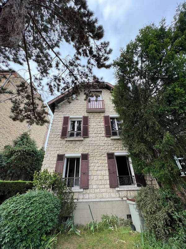 Maison à MAISONS-LAFFITTE