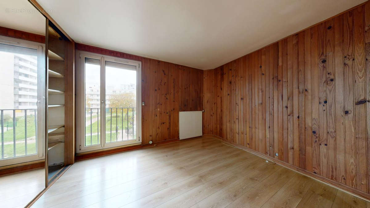 Appartement à COLOMBES