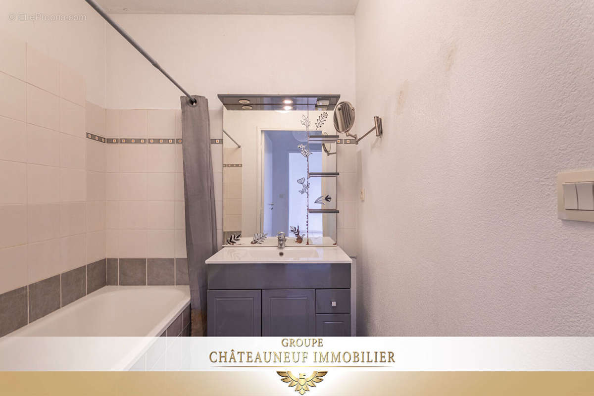 Appartement à MARSEILLE-15E