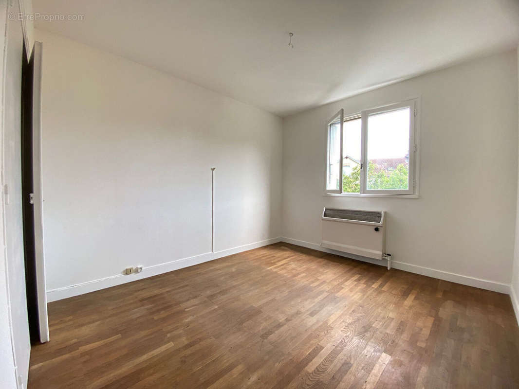 Appartement à LONS-LE-SAUNIER