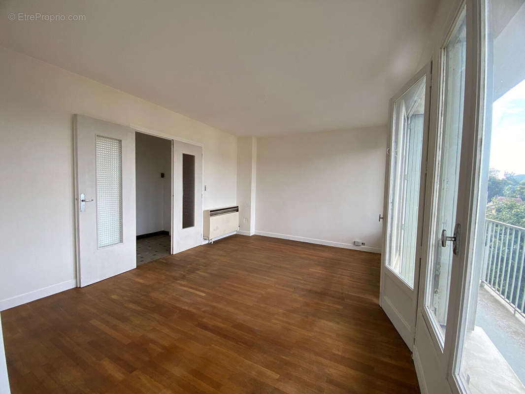 Appartement à LONS-LE-SAUNIER