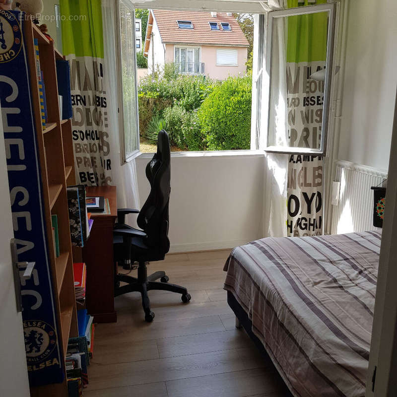 Appartement à RUEIL-MALMAISON