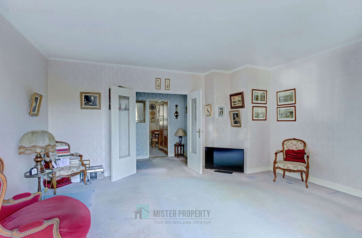 Appartement à RUEIL-MALMAISON