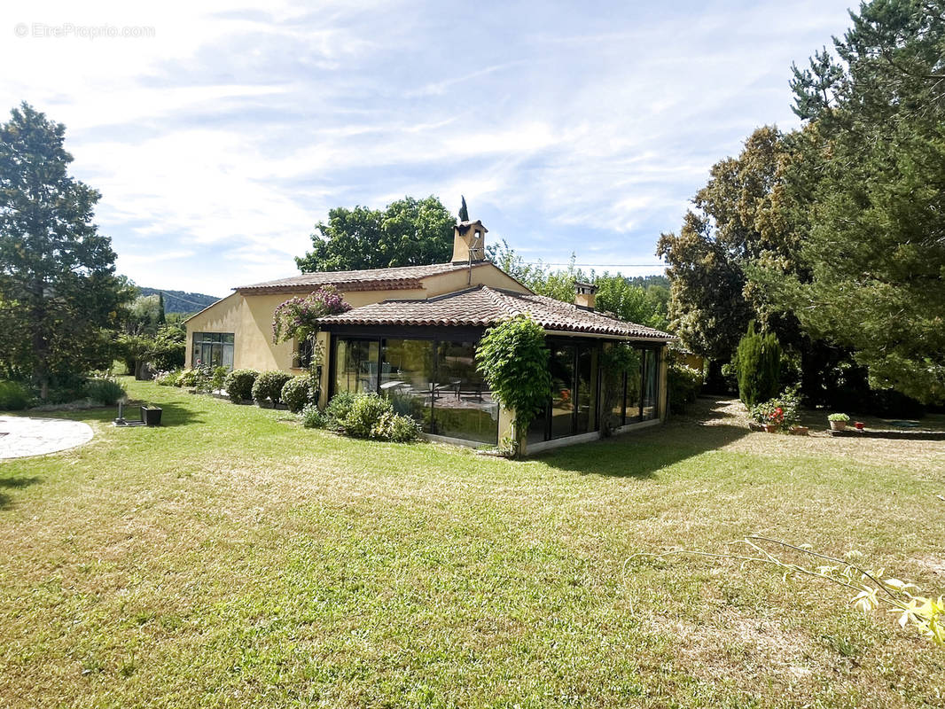 Maison à SALERNES