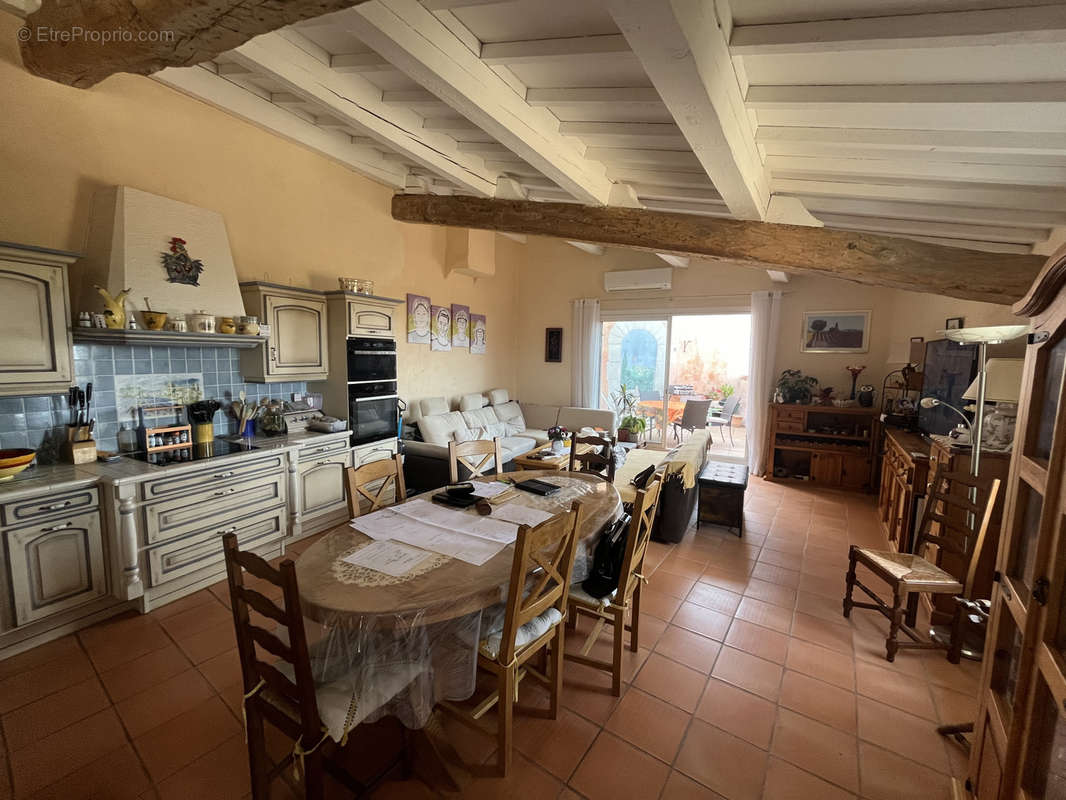 Maison à BAUDINARD-SUR-VERDON