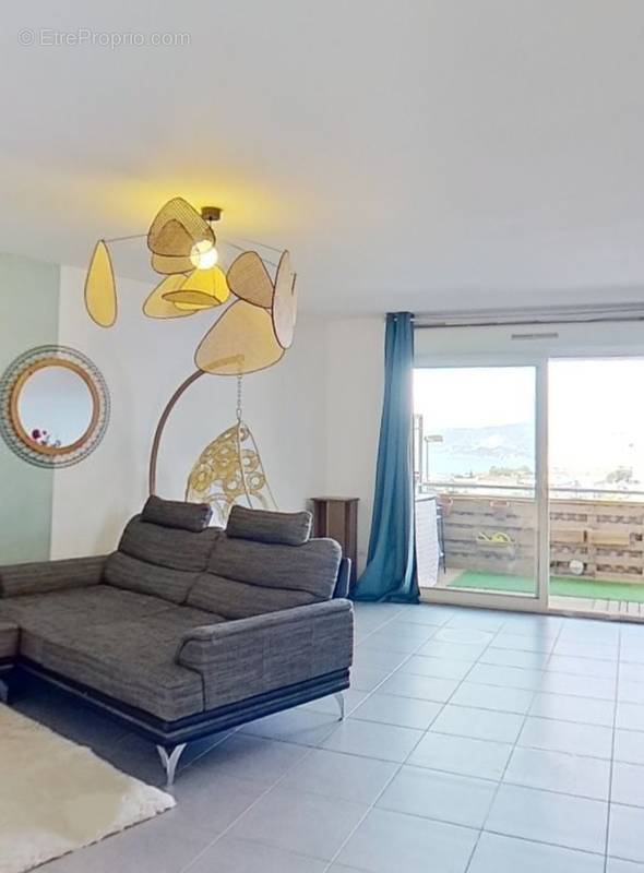 Appartement à MARSEILLE-16E